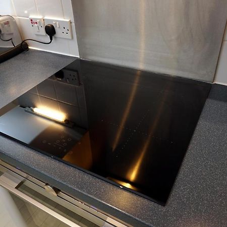 Stunning Central Exeter Apartment With Balcony And Fantastic View المظهر الخارجي الصورة