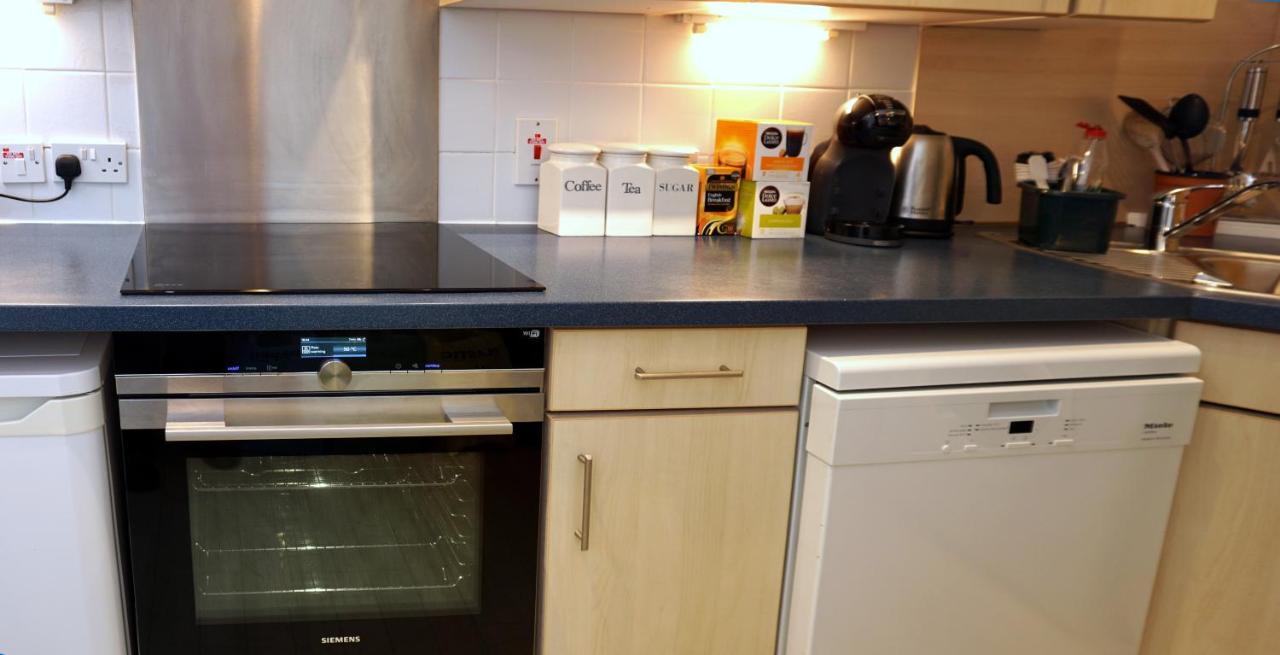 Stunning Central Exeter Apartment With Balcony And Fantastic View المظهر الخارجي الصورة